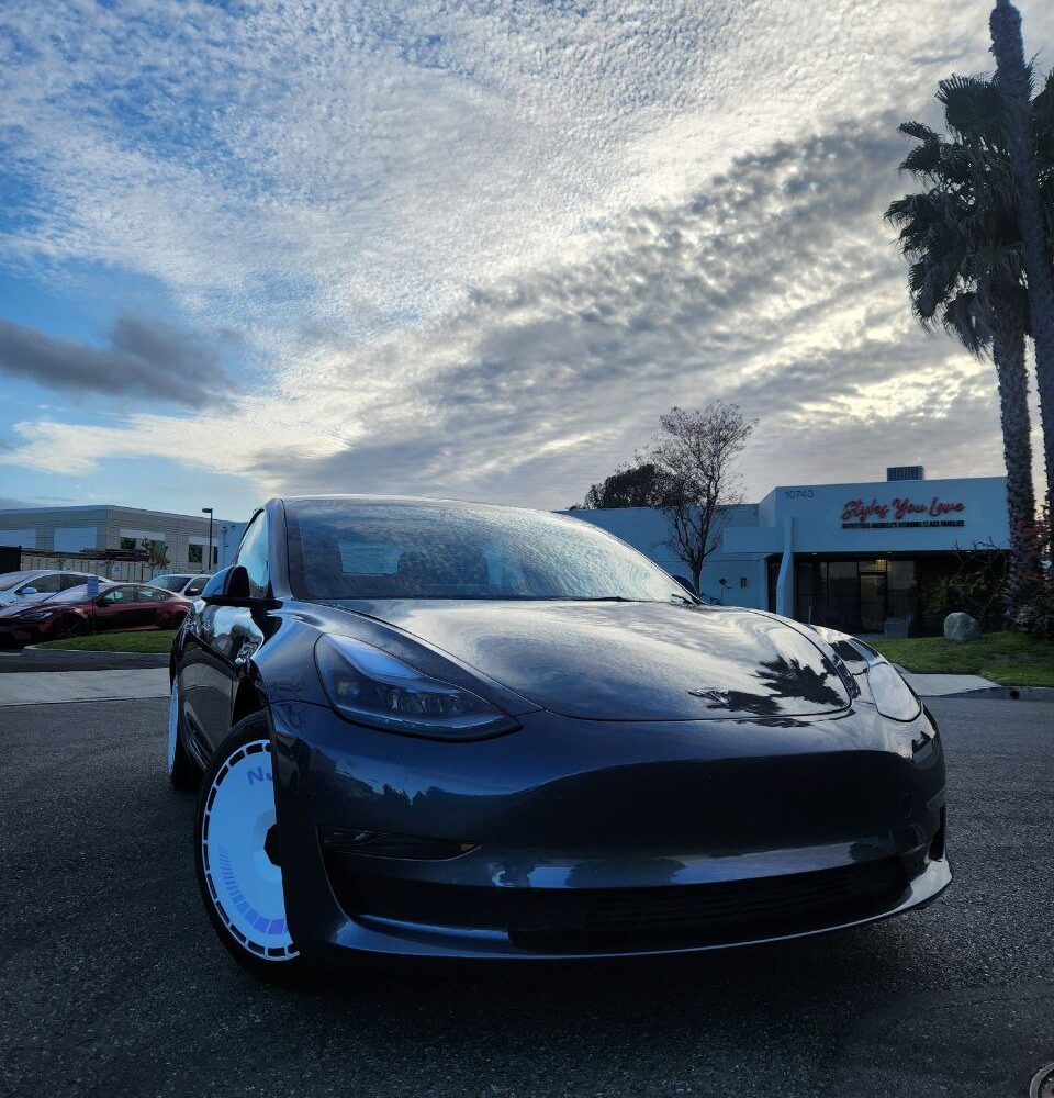 Tesla Model 3 2023 CLEAN TITLE in hand (7851)